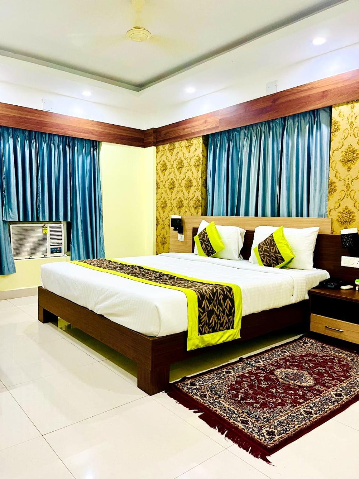 Hotel Four Waves Puri Exterior photo